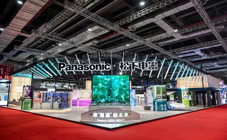 武漢展位設計搭建公司領你看最具有創(chuàng)意00家企業(yè)展臺的2023進博會（松下展位）2